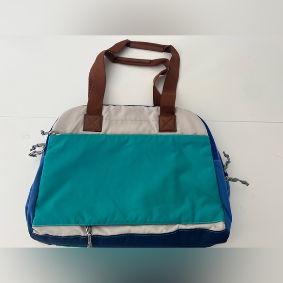 Vera Bradley Cool Lagoon Go Anywhere Carry-On Lighten Up Travel Duffle Bag NWOT - Picture 5 of 16